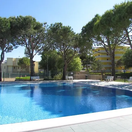 Lovely Flat With Air Conditioning In A With Pool * 비비오네