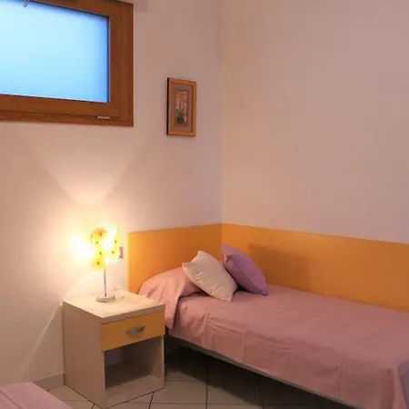 Lovely Flat With In A Pool Paradise Апартаменти *