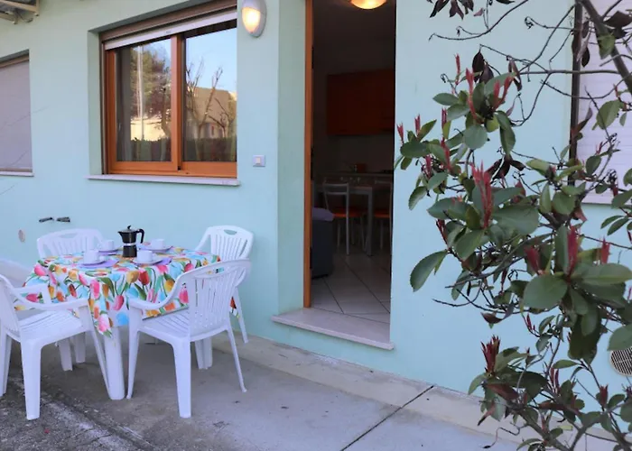 Lovely Flat With In A Pool Paradise *