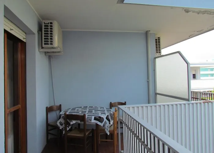 Lovely Flat With In A Pool Paradise Апартаменты